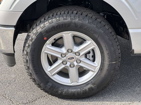 New 2025 Ford F150 XLT image 11