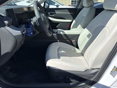 New 2026 Hyundai Sonata SEL AWD/4WD image 9