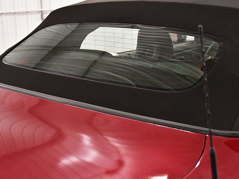 Used 2025 Ford Mustang GT Premium RWD image 34