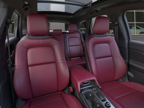 New 2026 Lincoln Corsair Grand Touring image 11