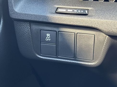 Used 2025 Honda CR-V LX image 30