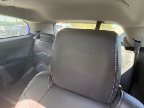 Used 2016 Buick Enclave Premium w/ Experience Buick Package image 9