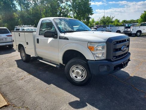 Used 2015 Ford F250 XL image 4