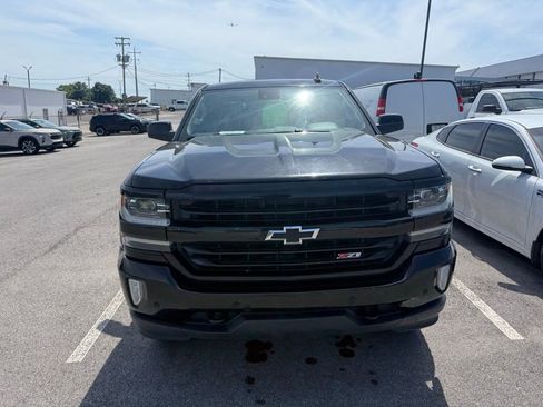 Used 2018 Chevrolet Silverado 1500 LTZ Z71 w/ LTZ Plus Package AWD/4WD image 3