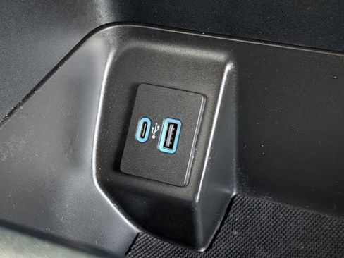 Used 2023 Ford F150 XLT w/ Equipment Group 302A High RWD image 19