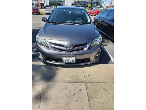 Used 2012 Toyota Corolla S FWD image 2