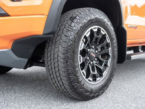Used 2026 GMC Canyon AT4 w/ AT4 Premium Package AWD/4WD image 19