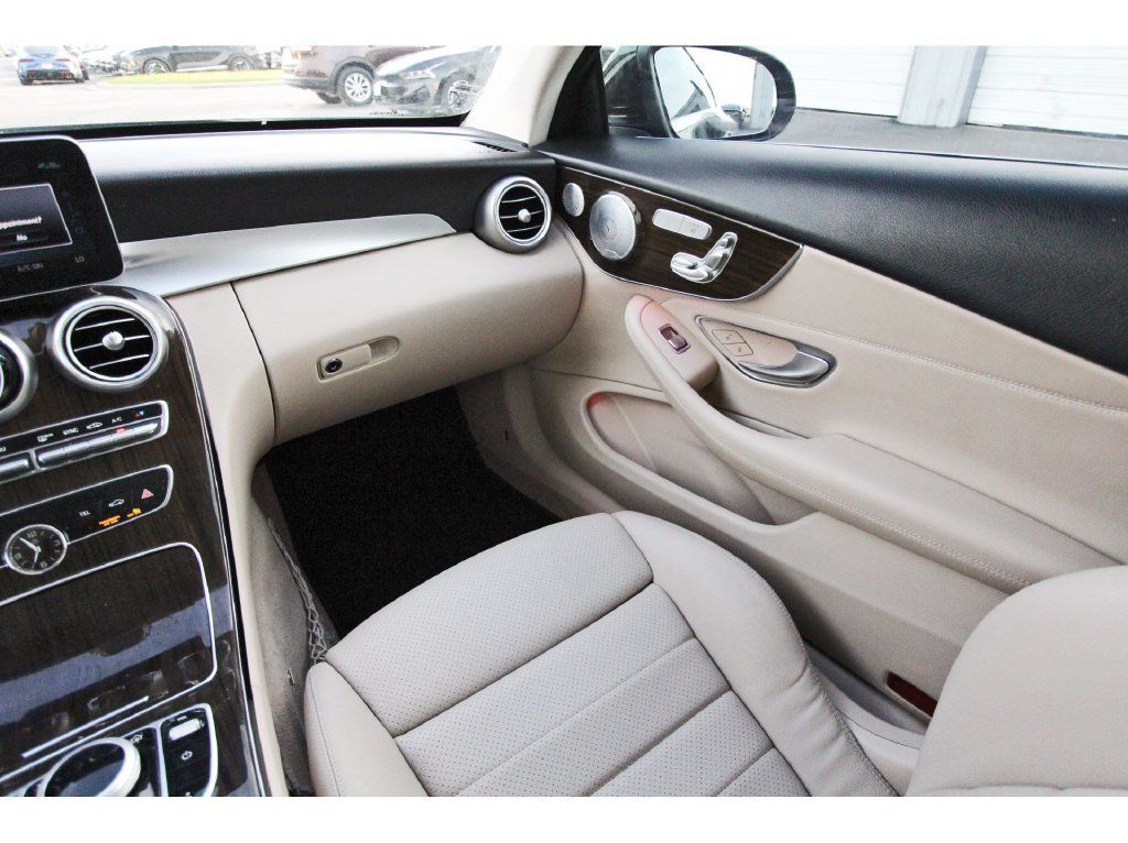 Used 2019 Mercedes-Benz C 300 Coupe image 11