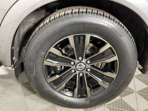 Used 2020 Nissan Armada Platinum w/ Cargo Package image 9