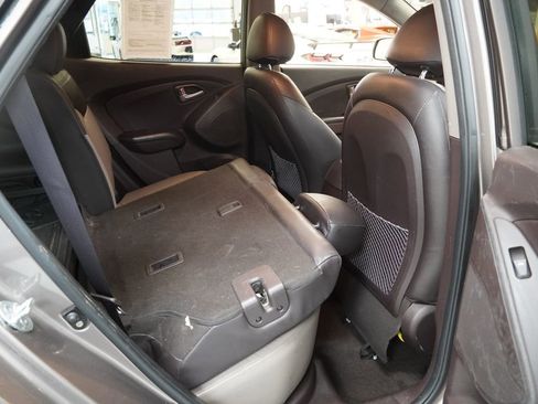 Used 2012 Hyundai Tucson Limited image 22