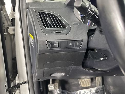 Used 2014 Hyundai Tucson SE FWD image 14