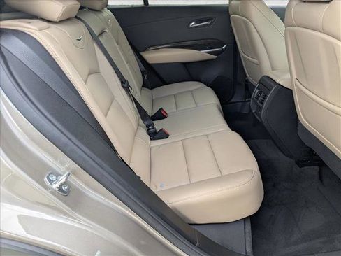 Used 2025 Cadillac XT4 Premium Luxury image 20