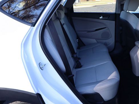 Used 2019 Hyundai Tucson SE image 21