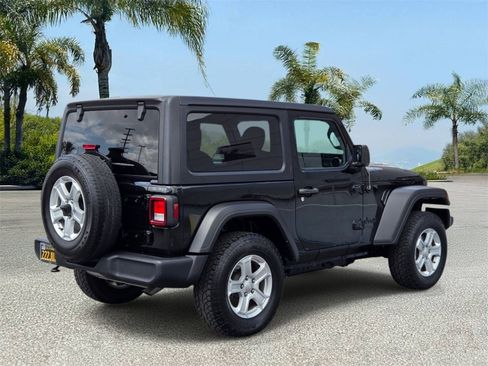 Used 2021 Jeep Wrangler Sport AWD/4WD image 4