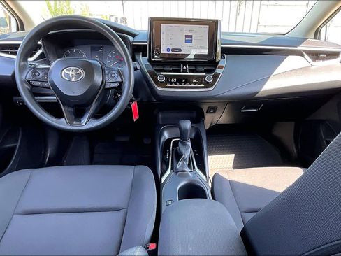 Used 2024 Toyota Corolla LE image 16