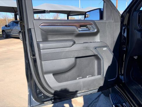 Certified 2023 GMC Sierra 1500 SLT image 20