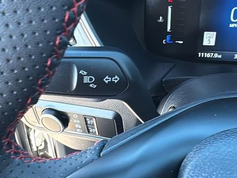 Certified 2024 Ford Escape ST-Line w/ Tech Pack #1 AWD/4WD image 16