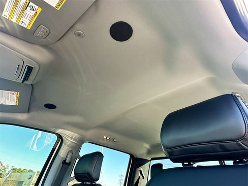 Used 2025 Ford F350 Lariat w/ Lariat Ultimate Package image 11