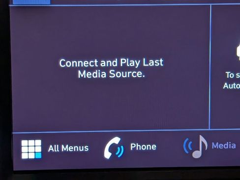 Used 2023 Hyundai Elantra SEL image 18