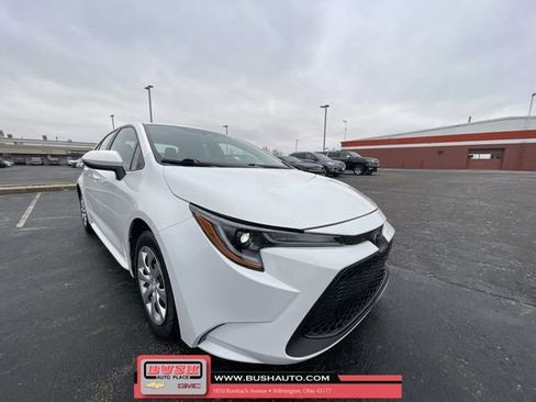 Used 2023 Toyota Corolla LE image 34