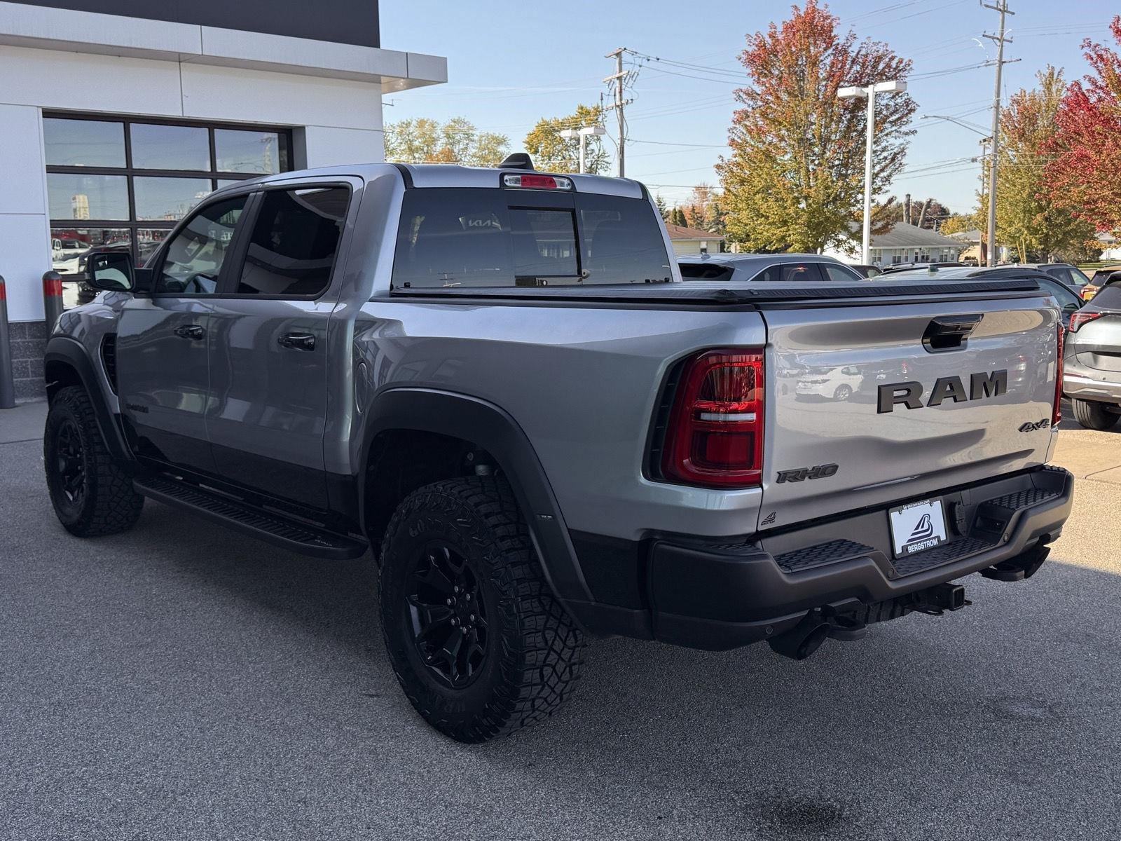 Used 2025 RAM 1500 RHO AWD/4WD image 11