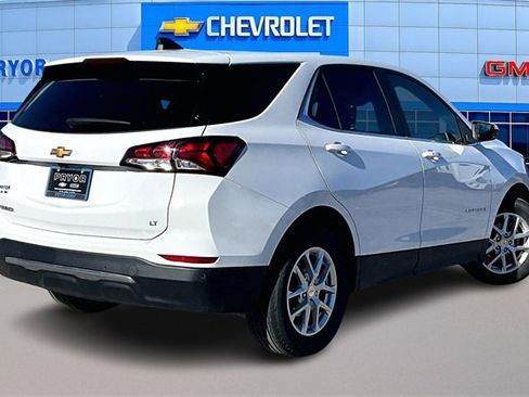 Used 2024 Chevrolet Equinox LT w/ LPO, Floor Liner Package image 5