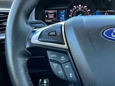 Used 2024 Ford Edge SEL image 12