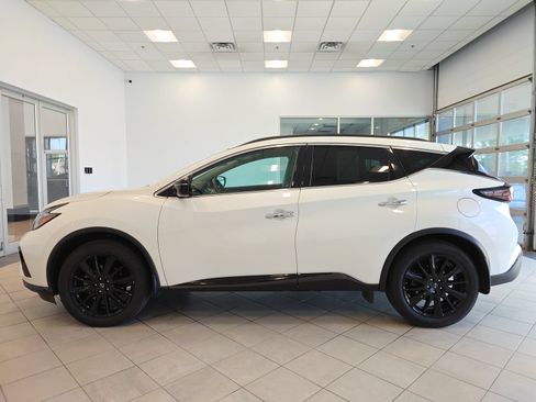 Used 2023 Nissan Murano SV w/ SV Midnight Edition Package AWD/4WD image 6