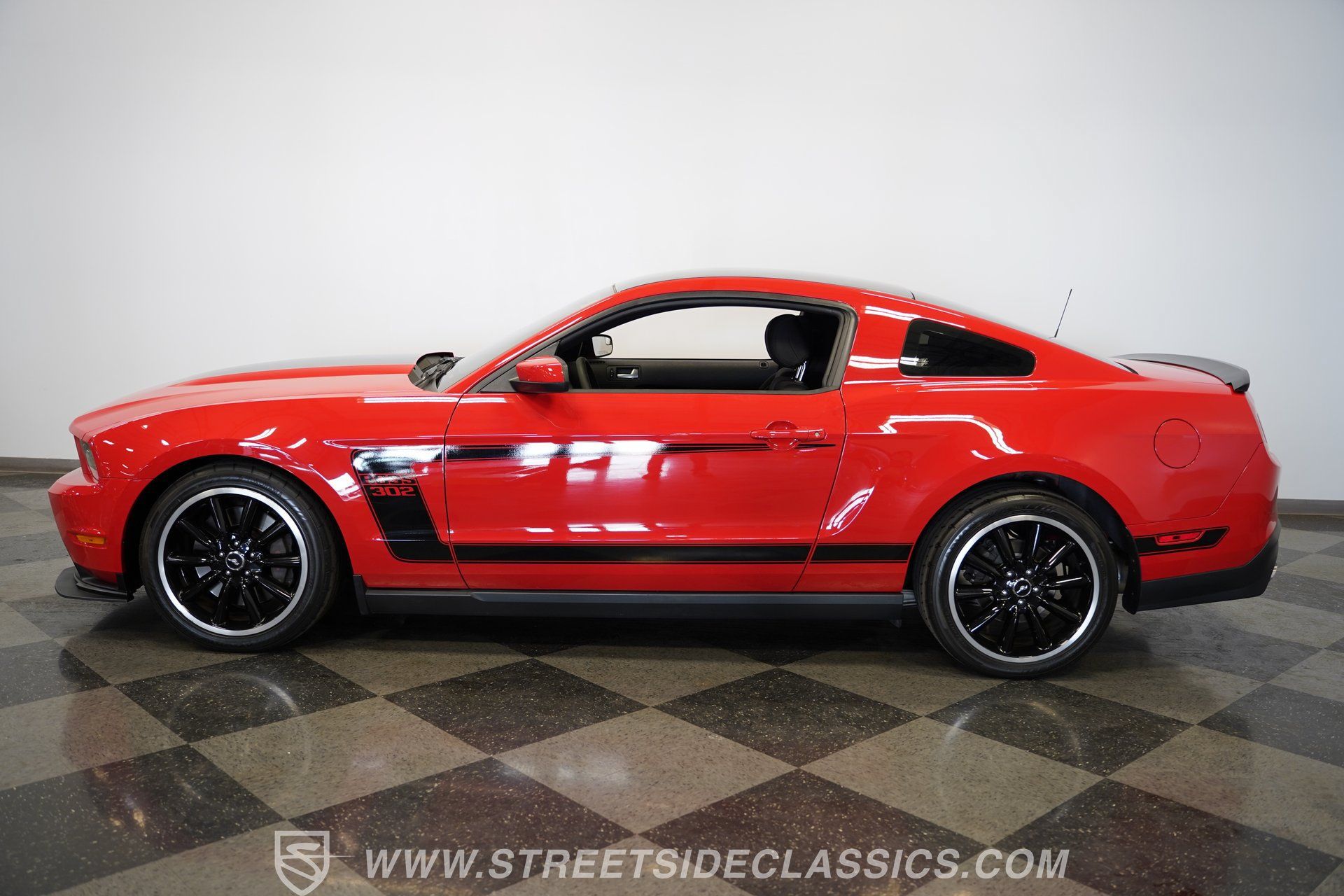 Used 2012 Ford Mustang Boss 302 RWD image 8
