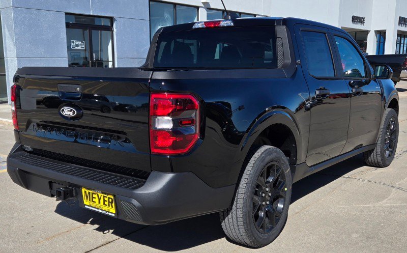 Used 2025 Ford Maverick XLT w/ XLT Luxury Package AWD/4WD image 8