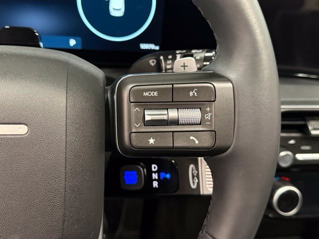 Used 2026 Hyundai Palisade SEL FWD image 13