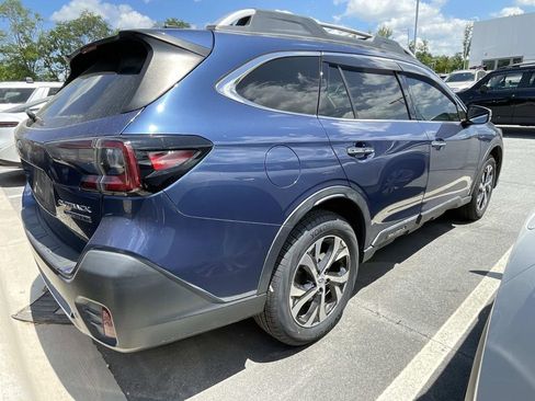 Used 2020 Subaru Outback Touring XT AWD/4WD image 4