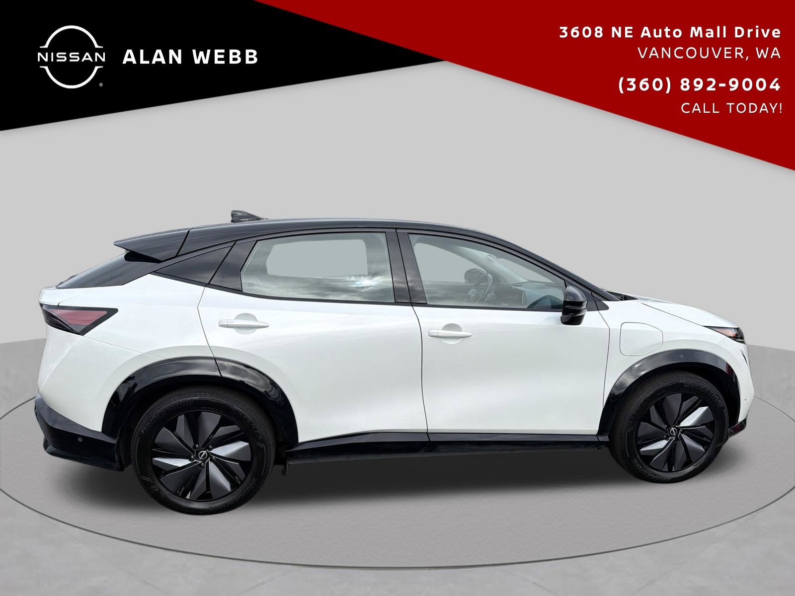 Used 2023 Nissan Ariya AWD/4WD image 2