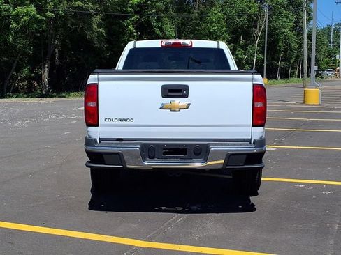 Used 2019 Chevrolet Colorado W/T w/ WT Convenience Package RWD image 19