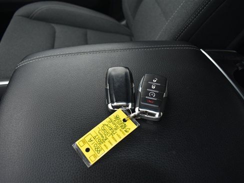 Used 2019 RAM 1500 Big Horn AWD/4WD image 22