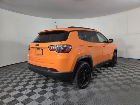 New 2026 Jeep Compass Latitude image 4