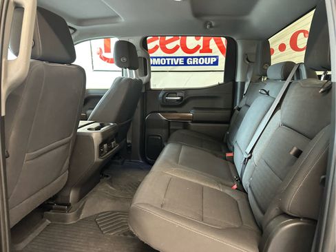 Used 2021 Chevrolet Silverado 1500 RST image 18