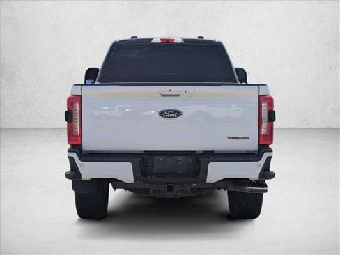 Used 2023 Ford F250 Lariat w/ Lariat Ultimate Package AWD/4WD image 6