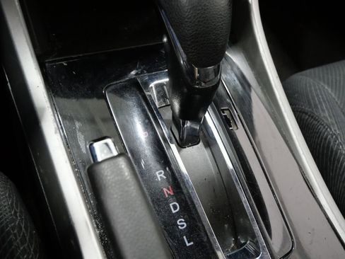 Used 2016 Honda Accord EX image 22
