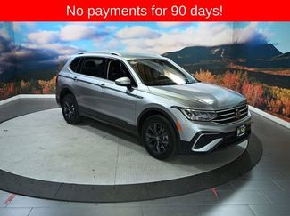 Used 2022 Volkswagen Tiguan SE video 2