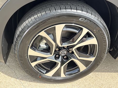 New 2026 MAZDA CX-5 Preferred AWD/4WD image 13