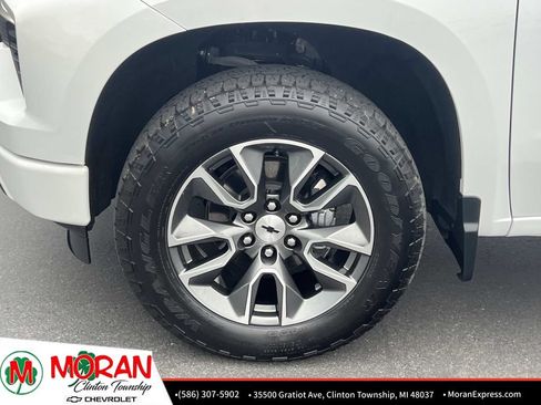 Certified 2023 Chevrolet Silverado 1500 RST AWD/4WD image 11