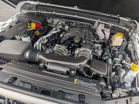 New 2026 Jeep Gladiator Rubicon AWD/4WD image 32