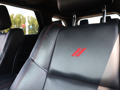 Used 2024 Dodge Durango GT RWD image 25