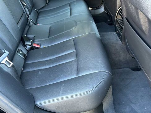 Used 2019 BMW 530i image 32