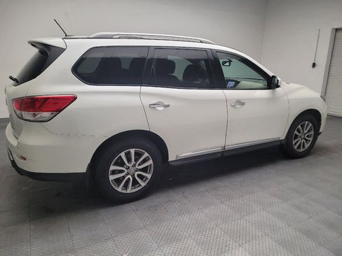 Used 2015 Nissan Pathfinder SL w/ Trailer Tow Package image 10