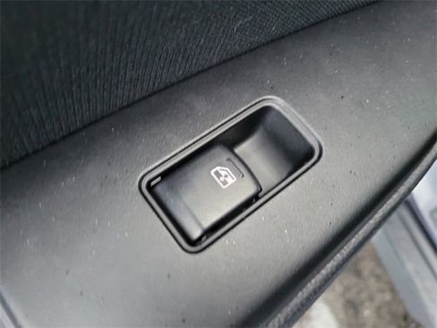 Used 2013 Subaru Outback 2.5i Premium image 15