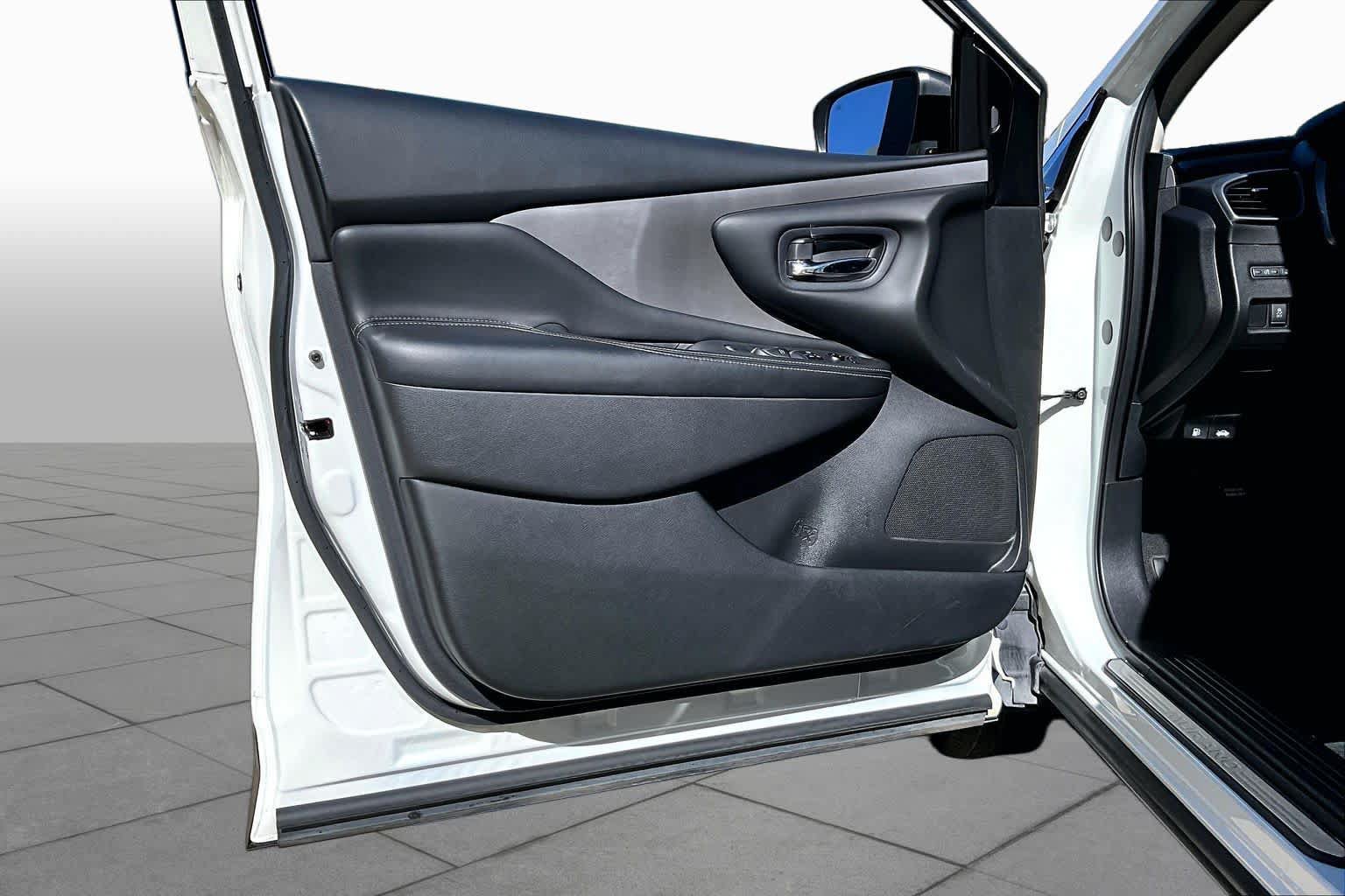 Used 2021 Nissan Murano SV w/ SV Special Edition Package FWD image 22