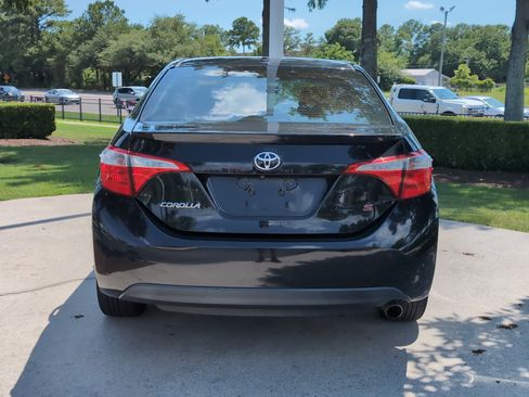 Used 2016 Toyota Corolla S FWD image 9