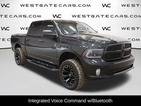 Used 2018 RAM 1500 Express w/ Express Value Package image 37